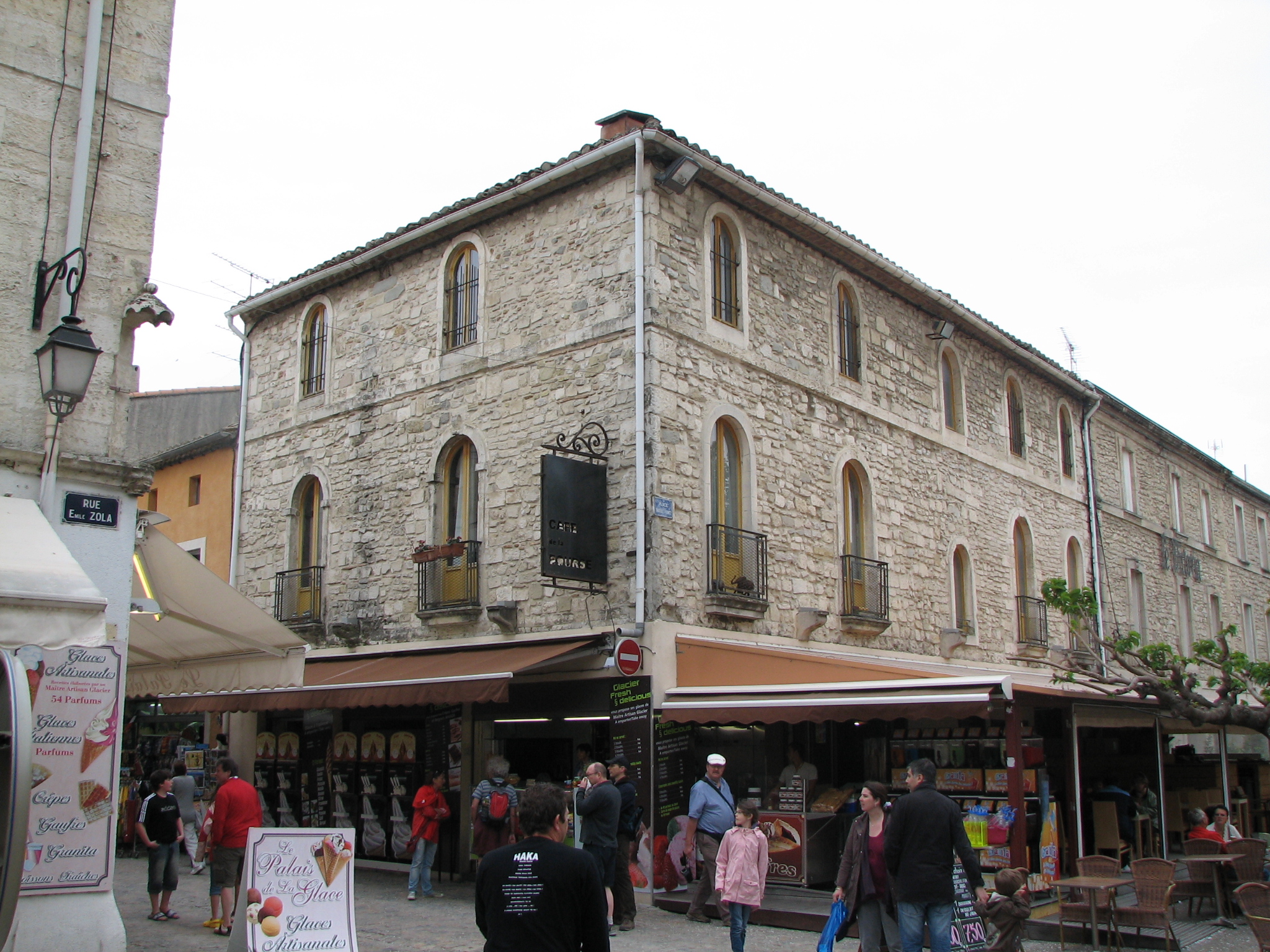 Aigues Mortes street